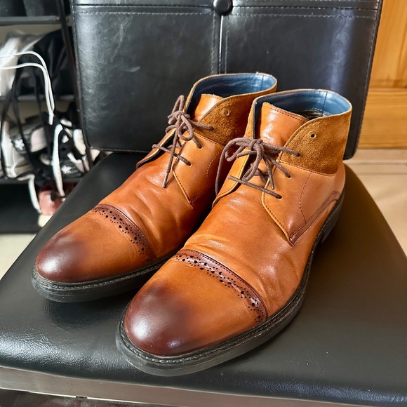 Brown Leather Men's Dress Shoes - Picture 1 of 7